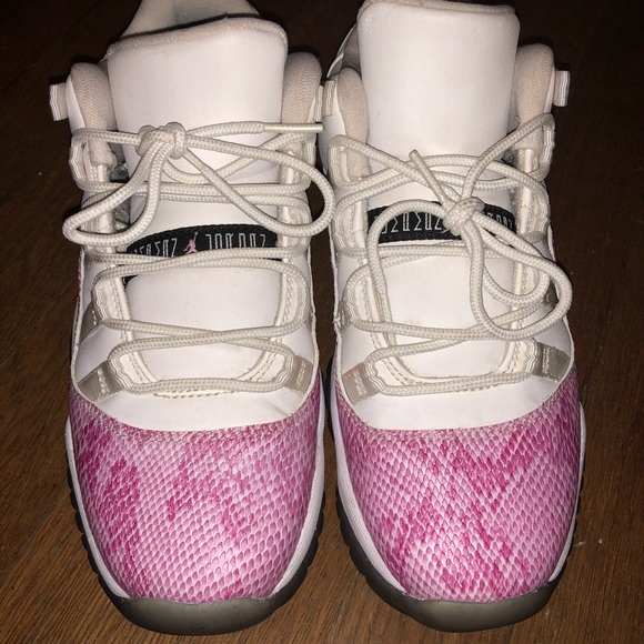 air jordan retro 11 pink snakeskin